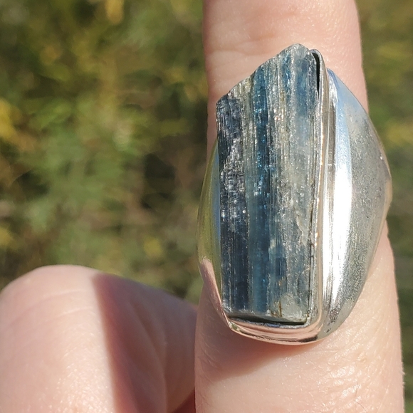 New Men's Kyanite 925 Silver Statement Ring. - Picture 10 of 12